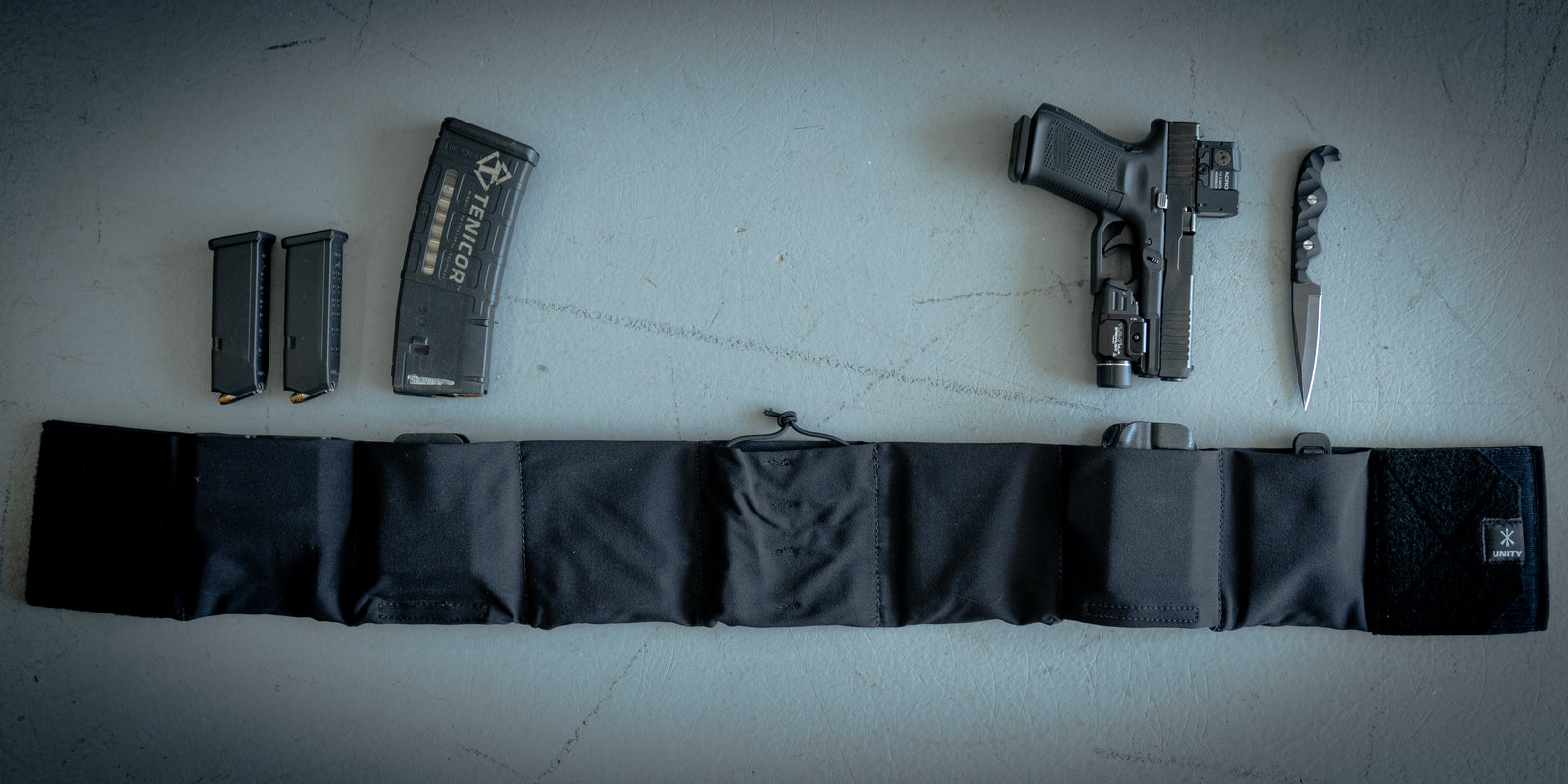 SUMA AR-15 Concealment Mag Pouch